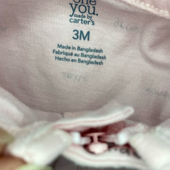 Carters girl pajamas - Picture 2 of 3